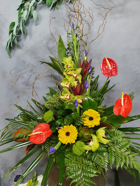 Corporate Designer piece