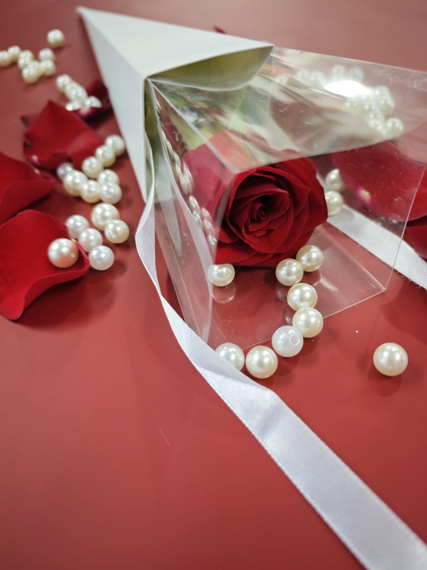 Pure Love (Single Rose)