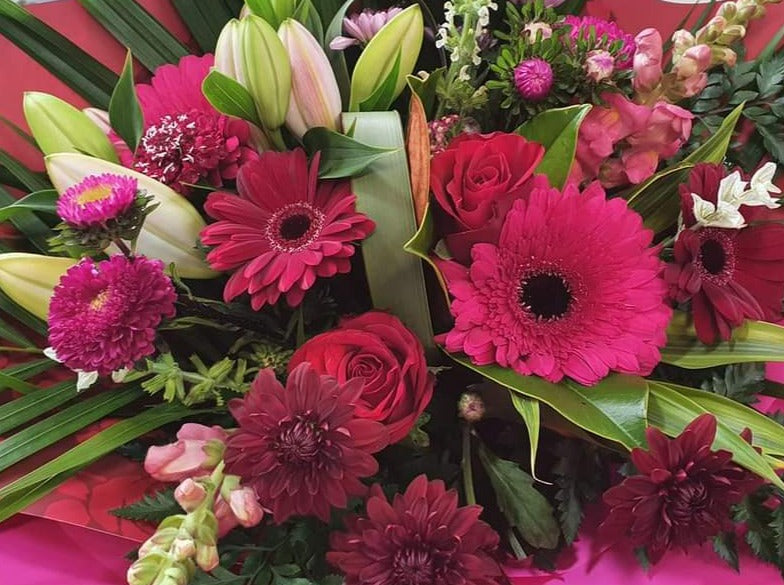 Raspberry Ripple – Simply flowers and events